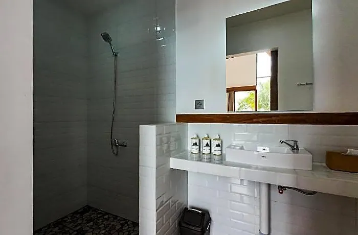 Catu Glamping Bedugul 5* バリ島